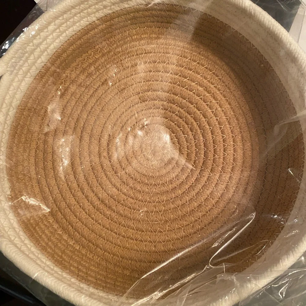 NWT Short Stories Large Rope Basket 9.8”x 9.8” taupe and cream